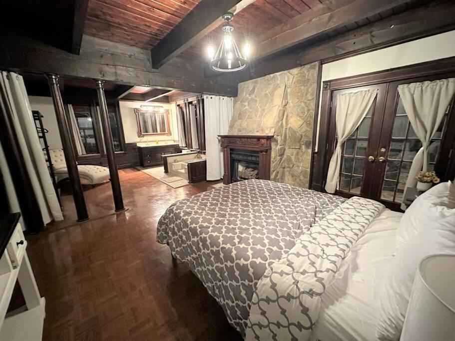 5 Bedroom Estate Near Casino And Downtown Bristol Luaran gambar